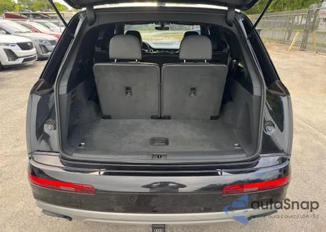 2017 Audi Q7 Premium из США, поврежденный, VIN WA1AAAF76HD005567